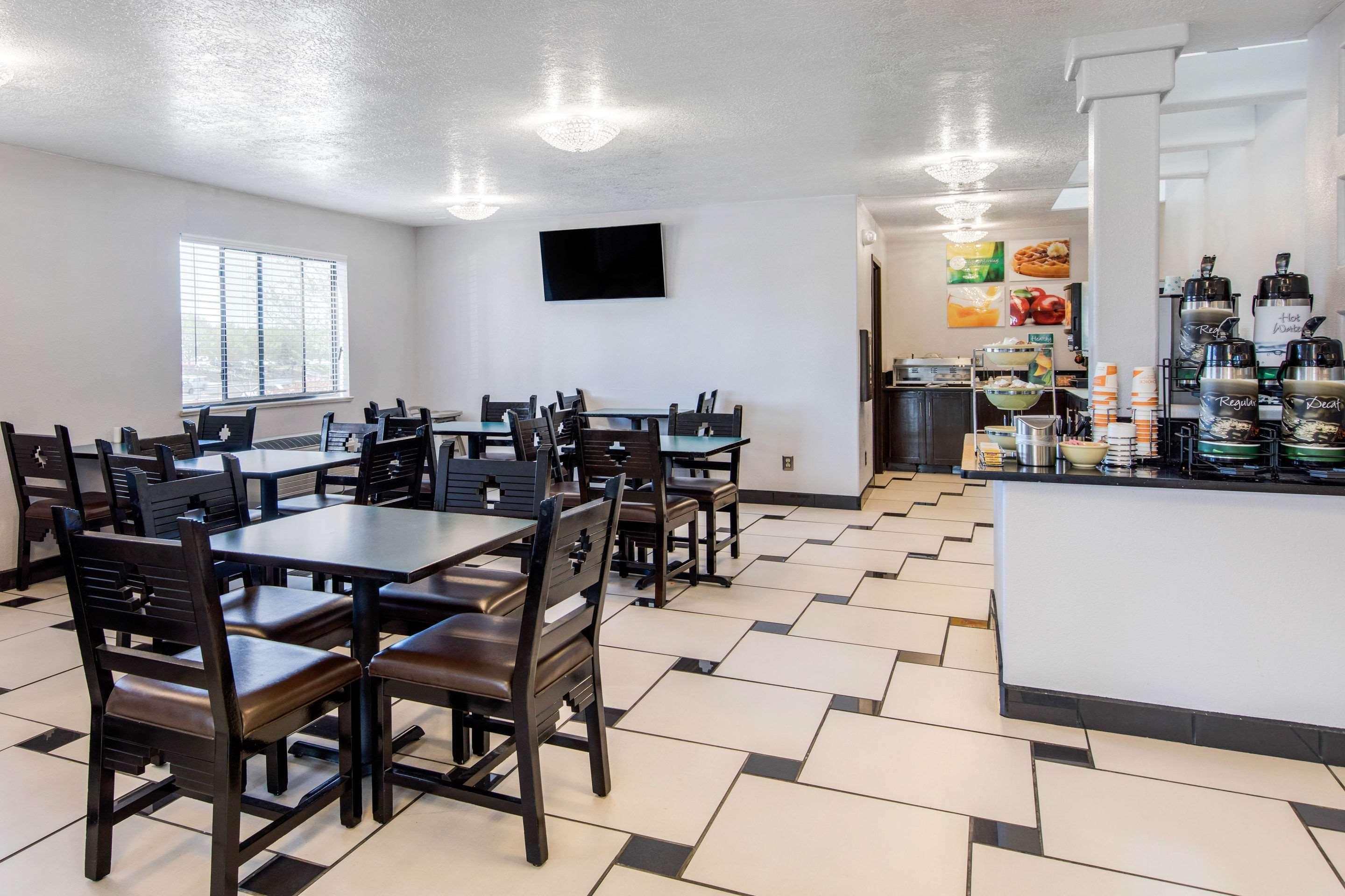 Quality Inn & Suites Albuquerque North Near Balloon Fiesta Park מראה חיצוני תמונה