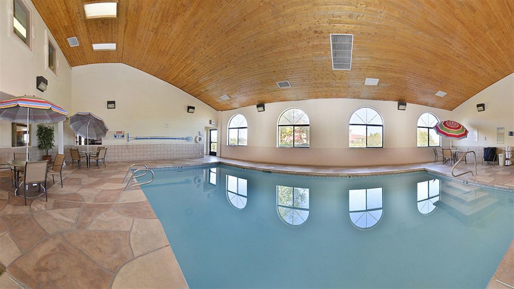 Quality Inn & Suites Albuquerque North Near Balloon Fiesta Park מראה חיצוני תמונה
